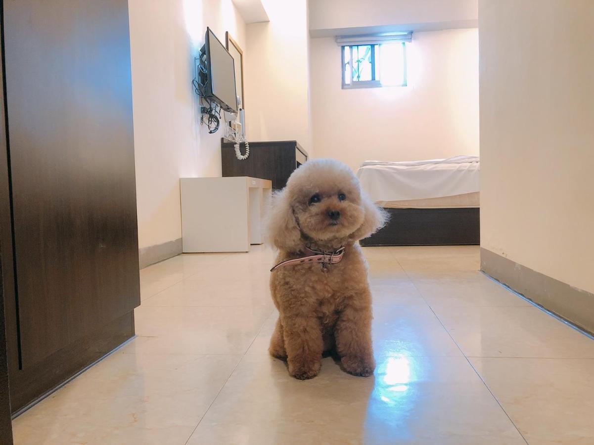 Kiwi Express Hotel - Kaohsiung Station Eksteriør bilde